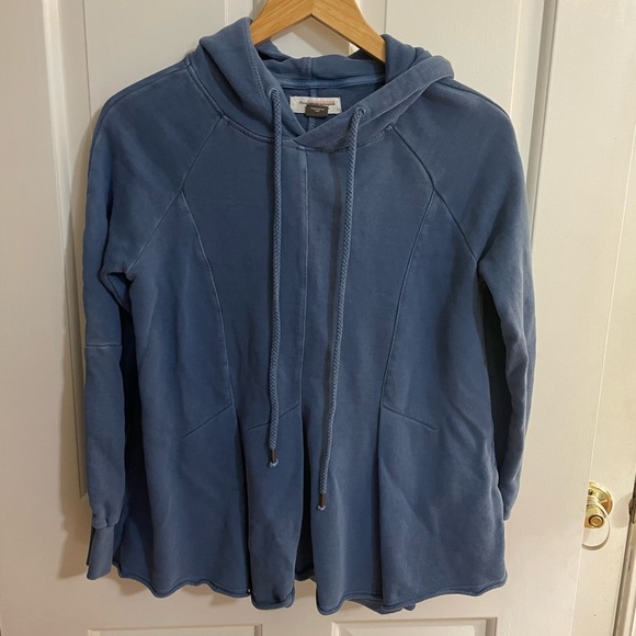 Anthropologie Tops - Anthropology Blue Pilcro Flynn Hoodie Size XS